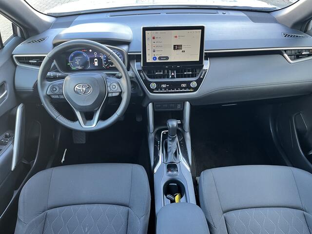 Toyota COROLLA Cross Hybrid 140 Style NL Auto Parkeer sensoren Dodehoek Detectie Navi Carplay