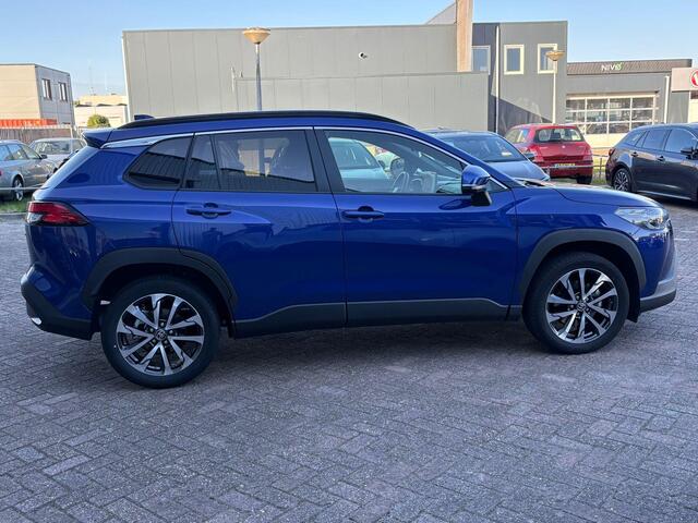 Toyota COROLLA Cross Hybrid 140 Style