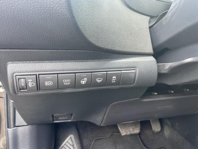 Toyota COROLLA Touring Sports Hybrid 140 Business | Stuur- & Stoelverwarming | Parkeersensoren | Navigatie