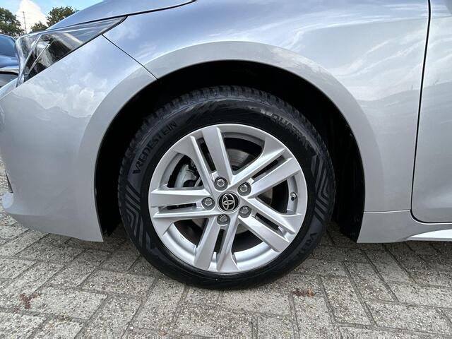 Toyota COROLLA 1.8 Hybrid Active 1e Eigenaar / Dealeronderhouden / Climate Control / Cruise Control Adaptief