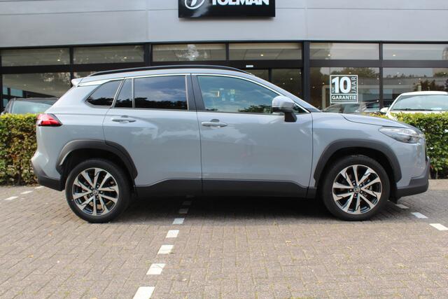 Toyota COROLLA Cross 1.8 Hybrid 140 Style Plus | Rijklaar | Stoel-/stuurverw. | El.achterklep | Keyless | Adap.cruise | LED | Parkeersens. v+a | Apple/Android | Navi