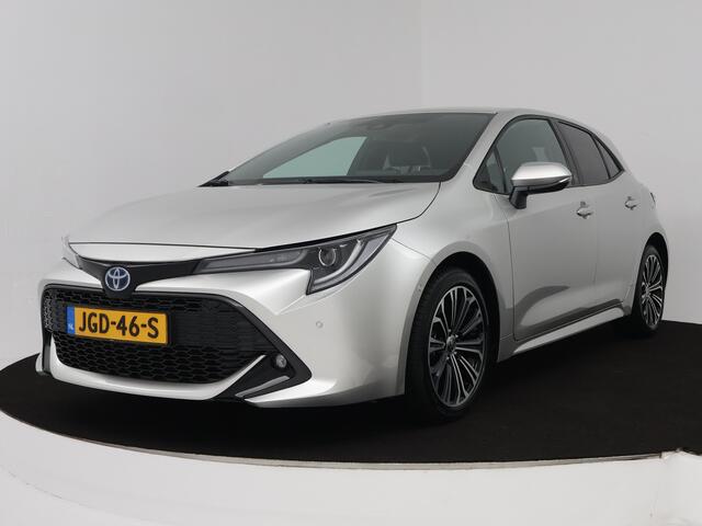 Toyota COROLLA Hybrid 140 Dynamic (Team D) | Navigatie | PDC |