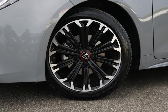 Toyota COROLLA 1.8 Hybrid GR-Sport | sportstoelen | stoelverwarming| Navi | Apple carplay Android Auto | 17"LM velgen |