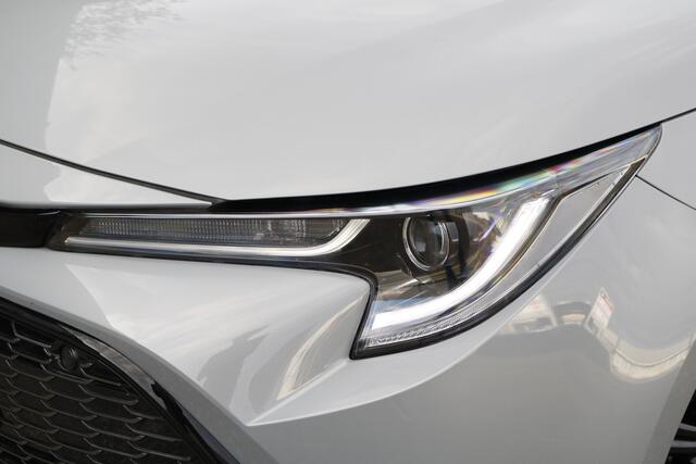 Toyota COROLLA 1.8 Hybrid GR-Sport | sportstoelen | stoelverwarming| Navi | Apple carplay Android Auto | 17"LM velgen |