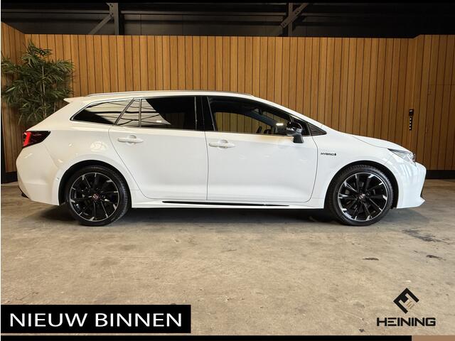 Toyota COROLLA Touring Sports 2.0 Hybrid Business GR-Sport Trekhaak. Apple-carplay. Head-up display. Hollandse auto met NAP