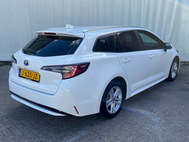 Toyota COROLLA Touring Sports 1.8 Hybrid Active