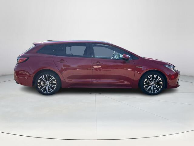 Toyota COROLLA Touring Sports 2.0 Hybrid Dynamic | Trekhaak | Dode hoek waarschuwing | Parkeersensoren | Carplay |