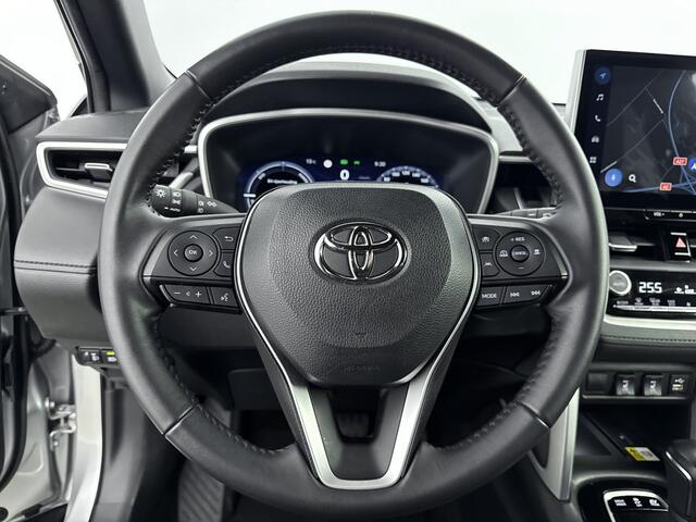 Toyota COROLLA Cross 2.0 High Power Hybrid First Edition | Climate control | Stoelverwarming | Achteruirijcamera | 18'' LM velgen |