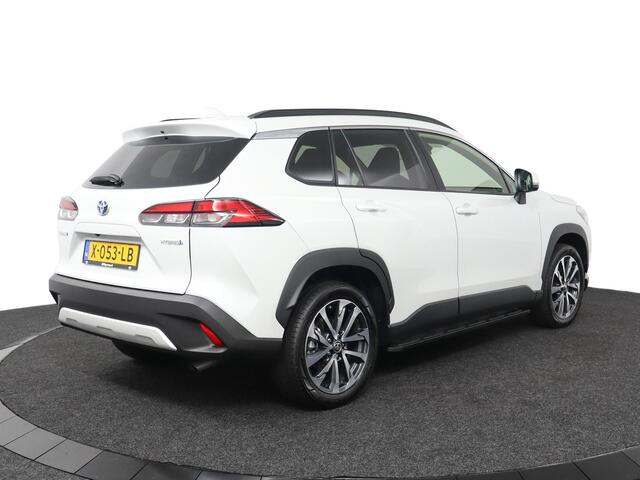 Toyota COROLLA Cross Hybrid 200 Dynamic | Apple Carplay/Android auto | Parkeer camera | Adaptieve Cruise-Control |