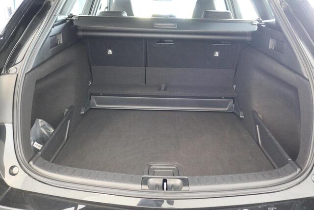 Toyota COROLLA Touring Sports Hybrid 140 Dynamic, Limeted, Appple Carplay / Android Auto, Parkeersensoren, Stoel - Stuur verwarming , NAVI!