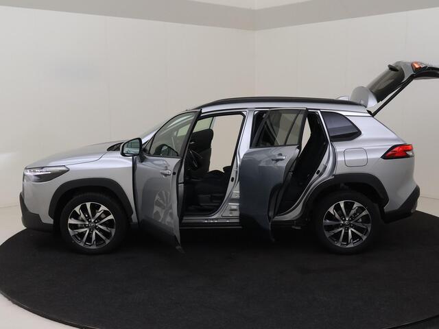 Toyota COROLLA Cross Hybrid 140 Style