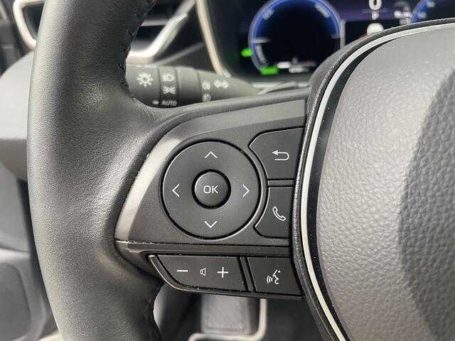 Toyota COROLLA Touring Sports Hybrid 200 Premium | Panoramadak | Trekhaak | All-season banden Allerduurste type