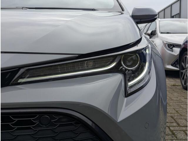 Toyota COROLLA Touring Sports 1.8 Hybrid Business Plus | Stuur- & stoelverwarming | PDC | BSM | Elektrische a.klep | Carplay & Android auto