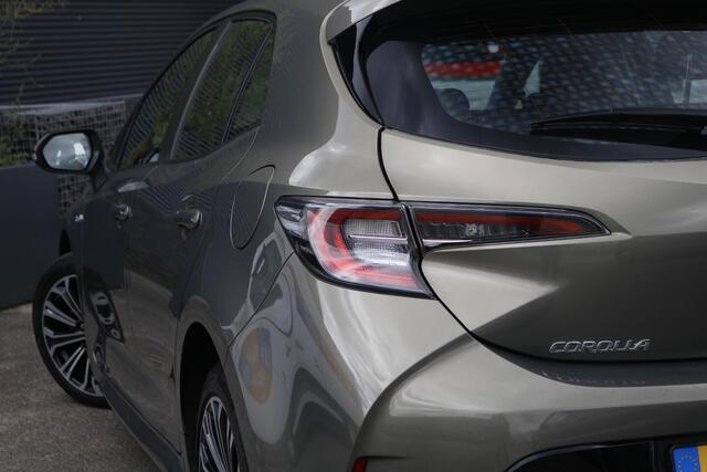 Toyota COROLLA 1.8 Hybrid First Edition