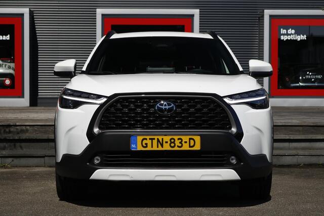 Toyota COROLLA Cross Hybrid 140 Style