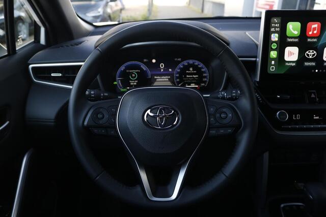 Toyota COROLLA Cross Hybrid 140 Style