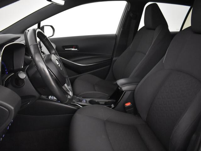Toyota COROLLA 1.8 Hybrid Active | Carpay | Stuur en Stoelverwarming