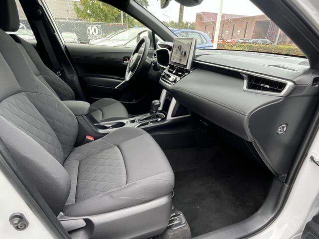 Toyota COROLLA Cross Hybrid 140 Style