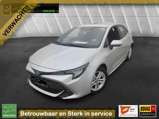 toyota-corolla-1.8-hybrid-dynamic
