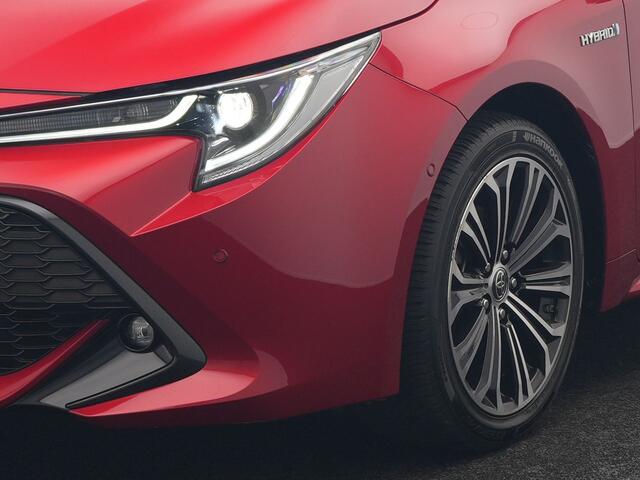 Toyota COROLLA Touring Sports 1.8 Hybrid Dynamic Hybrid 123pk Dealer O.H | Adaptive Cruise | Sportstoelen & Stuur Verwarmd | Camera | Apple Carplay | Keyless | Blis | Navigatie | DAB |