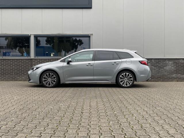 Toyota COROLLA 1.8 Hybrid Dynamic - Apple CarPlay - Achteruitrijcamera - Trekhaak
