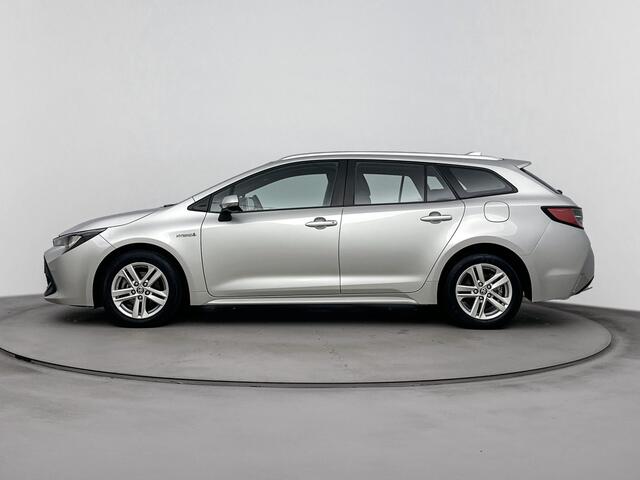 Toyota COROLLA Touring Sports 1.8 Hybrid Active Navigatie | Apple carplay | climaat control |