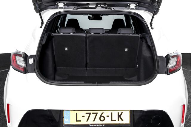 Toyota COROLLA 1.8 Hybrid Active - Automaat | Adapt. Cruise | Afn. Trekhaak | PDC | Camera | App. Connect | ECC | LM 16" |