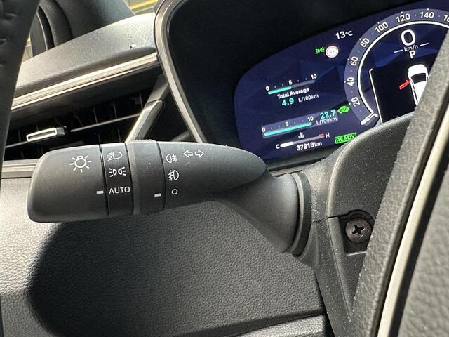 Toyota COROLLA Touring Sports Hybrid 140 Active