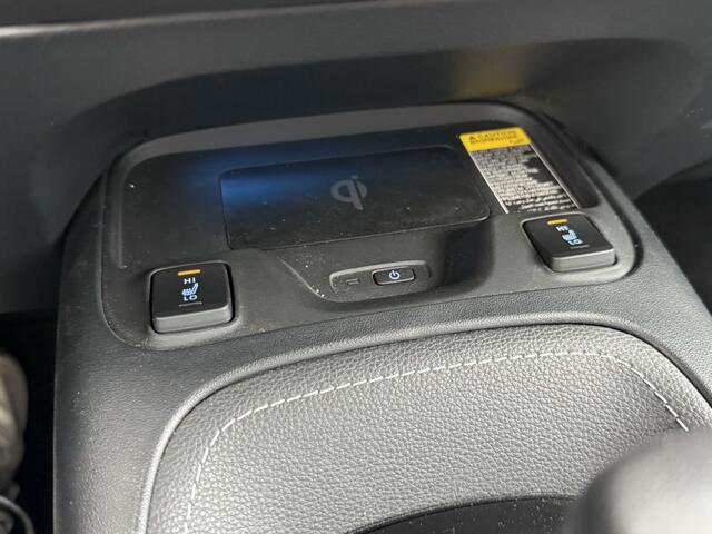 Toyota COROLLA 1.8 Hybrid Dynamic | Stoelverw | Adap Cruise (13575km)