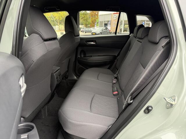 Toyota COROLLA Cross Hybrid 140 Dynamic **NIEUWE AUTO/ MJ 2025/ DIRECT LEVERBAAR**