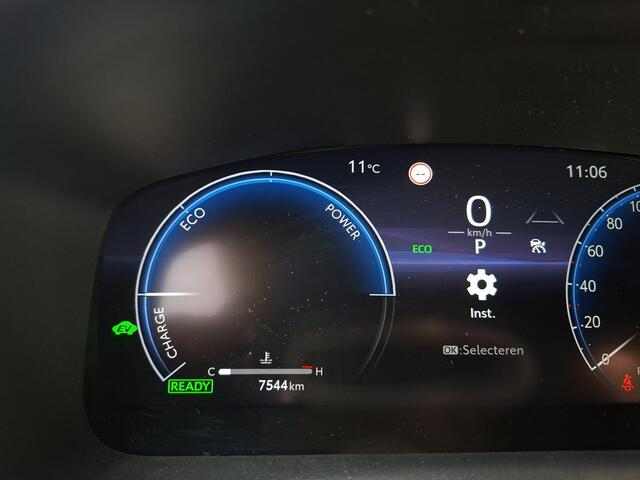 Toyota COROLLA Cross Hybrid 200 Style