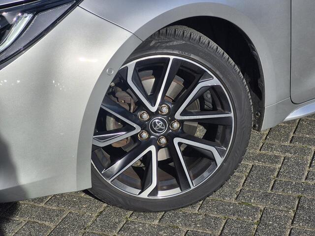 Toyota COROLLA Touring Sports 2.0 Hybrid Business Sport Intro