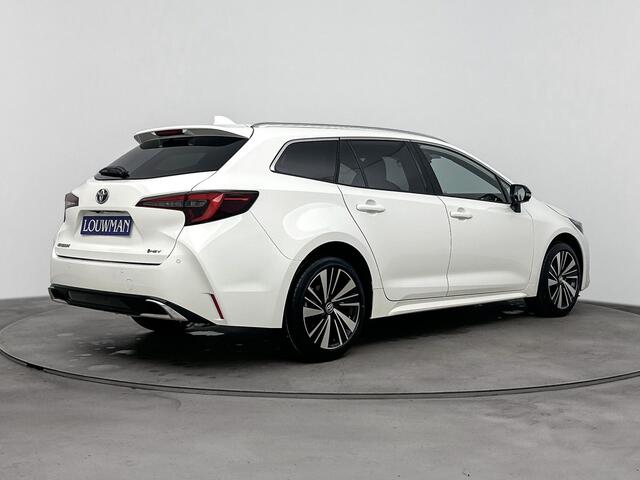 Toyota COROLLA Touring Sports Hybrid 140 Dynamic | Apple Carplay & Android Auto | Parkeercamera | | Direct leverbaar |