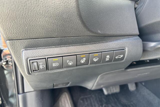 Toyota COROLLA Touring Sports Hybrid 140 Business Parkeersensoren, Stoelverwarming , NAVI.