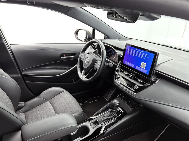 Toyota COROLLA Touring Sports Hybrid 140 Dynamic | 1e Eigenaar | BTW'er | Apple Carplay / Android Auto | Camera | Facelift Model |