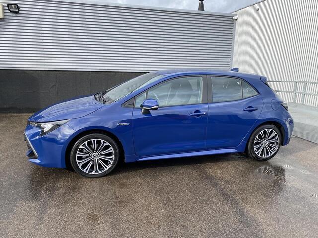 Toyota COROLLA 1.8 Hybrid First Edition Trekhaak, navigatie, Volledig dealeronderhouden, adaptieve cruise control, keyless start, achteruitrij camera, automaat!