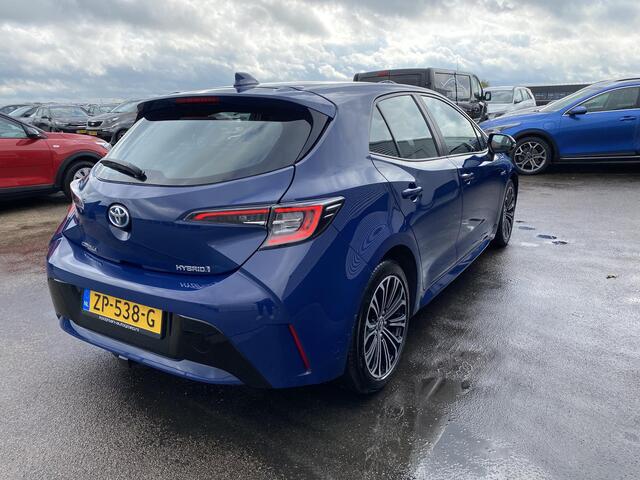 Toyota COROLLA 1.8 Hybrid First Edition Trekhaak, navigatie, Volledig dealeronderhouden, adaptieve cruise control, keyless start, achteruitrij camera, automaat!