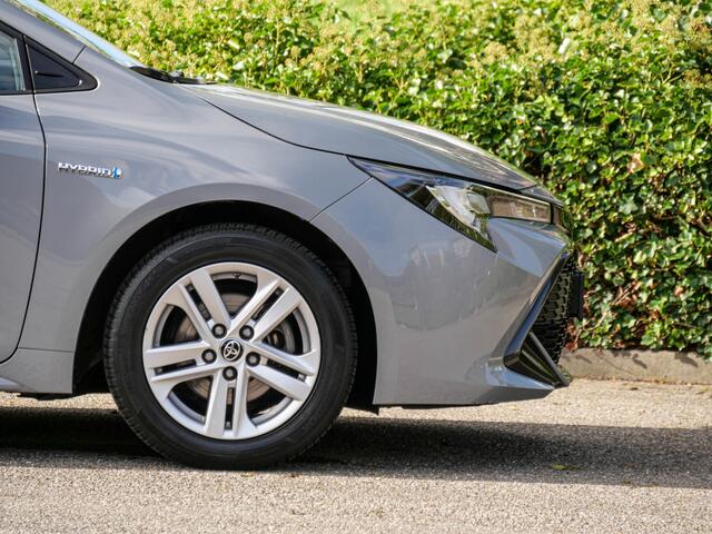 Toyota COROLLA Touring Sports 1.8 Hybrid Active Automaat | CAMERA | APPLE CARPLAY | CRUISE CONTROL |