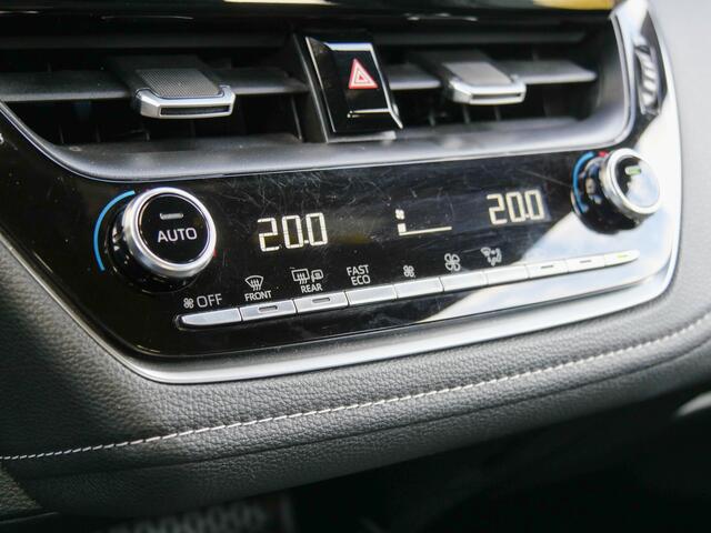 Toyota COROLLA Touring Sports 1.8 Hybrid Active Automaat | CAMERA | APPLE CARPLAY | CRUISE CONTROL |