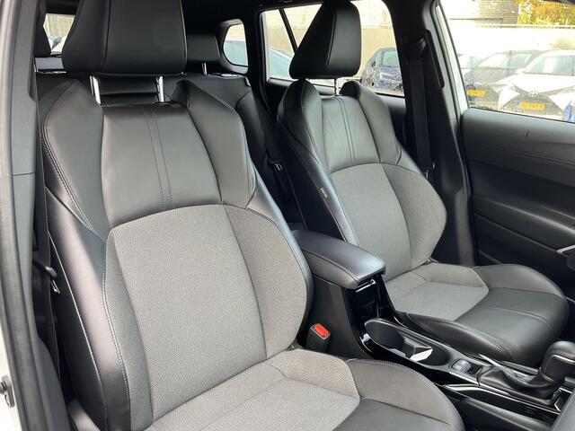 Toyota COROLLA Cross 2.0 High Power Hybrid First Edition Trekhaak