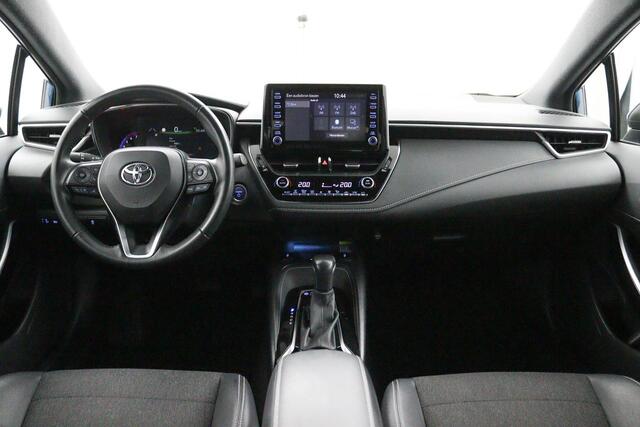 Toyota COROLLA Touring Sports 1.8 Hybrid Dynamic | Trekhaak | Stoelverwarming | Draadloos telefoonlader | Keyless Entry |