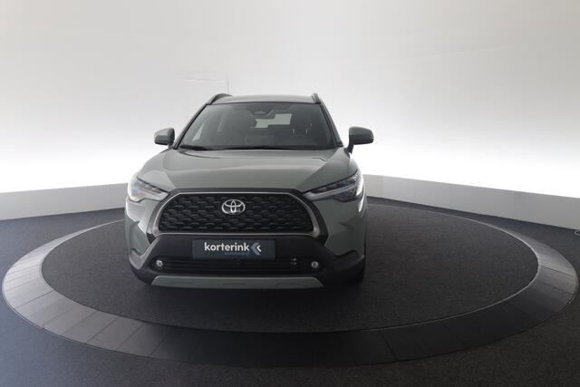 Toyota COROLLA Cross Hybrid 140 Style