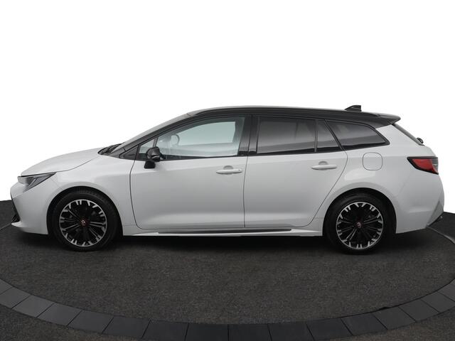 Toyota COROLLA Touring Sports 1.8 Hybrid GR-Sport | Bi-tone | Stoelverwarming | Navigatie |