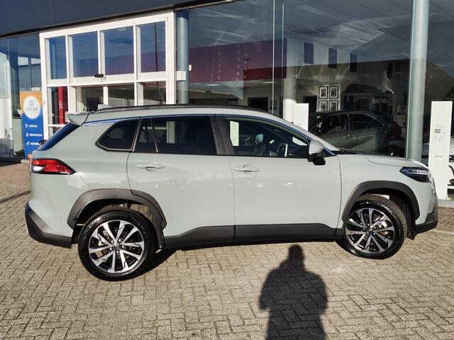 Toyota COROLLA Hybrid 140 Style | NL Auto | El. Achterklep | Sensoren v/a |