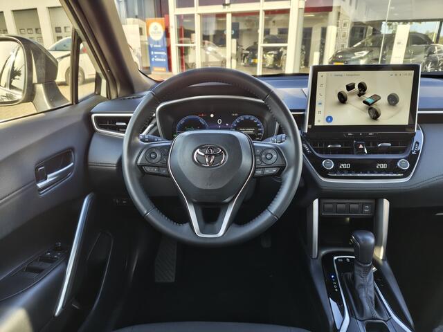 Toyota COROLLA Hybrid 140 Style | NL Auto | El. Achterklep | Sensoren v/a |