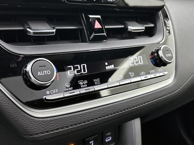 Toyota COROLLA Cross Hybrid 200 Dynamic | Stoel en stuurverwarming | Achteruitrijcamera |