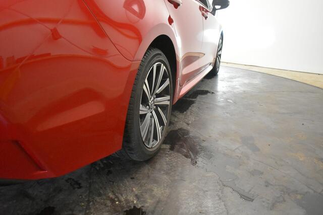 Toyota COROLLA Touring Sports 1.8 Hybrid Premium Cam Cruise Stoel + Stuur Ver Navi