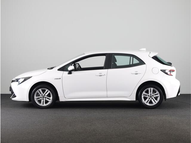 Toyota COROLLA 1.8 Hybrid Active Plus | Stoel -/ Stuurwielverwarming | Parkeercamera | Apple Carplay -/ Android Auto |