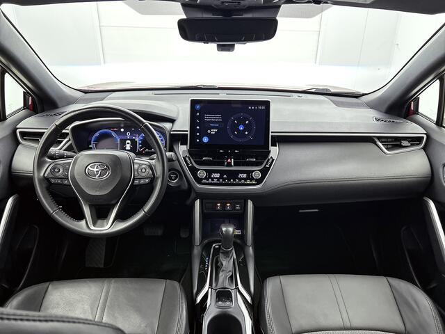 Toyota COROLLA Cross Hybrid 200 Style | 1e Eigenaar | NIEUW Geleverd en Onderhouden | Stoelverwarming | Blindspot |