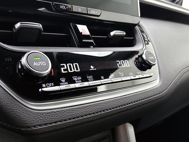 Toyota COROLLA Cross Hybrid 200 Style | 1e Eigenaar | NIEUW Geleverd en Onderhouden | Stoelverwarming | Blindspot |